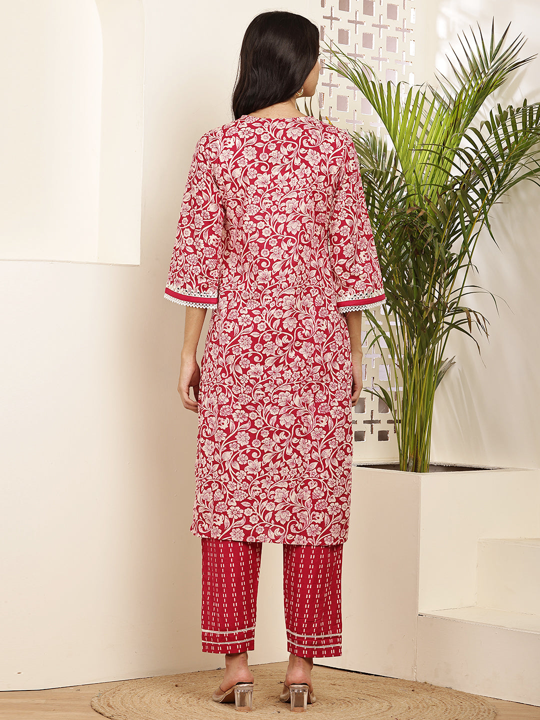 Graceful Red Cotton Printed Kurta Set with Dupatta for Women